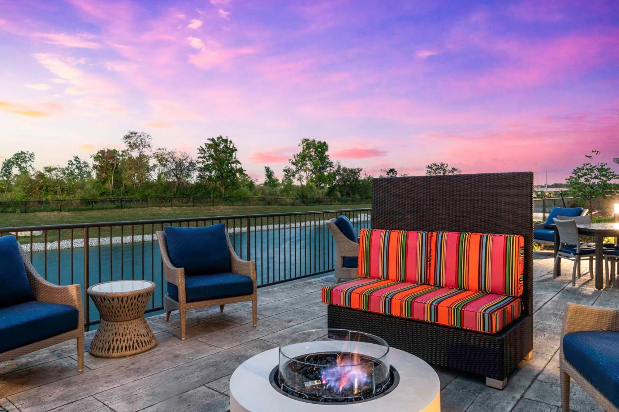 Home2 Suites By Hilton Fort Wayne North Sunnybrook Acres Ngoại thất bức ảnh