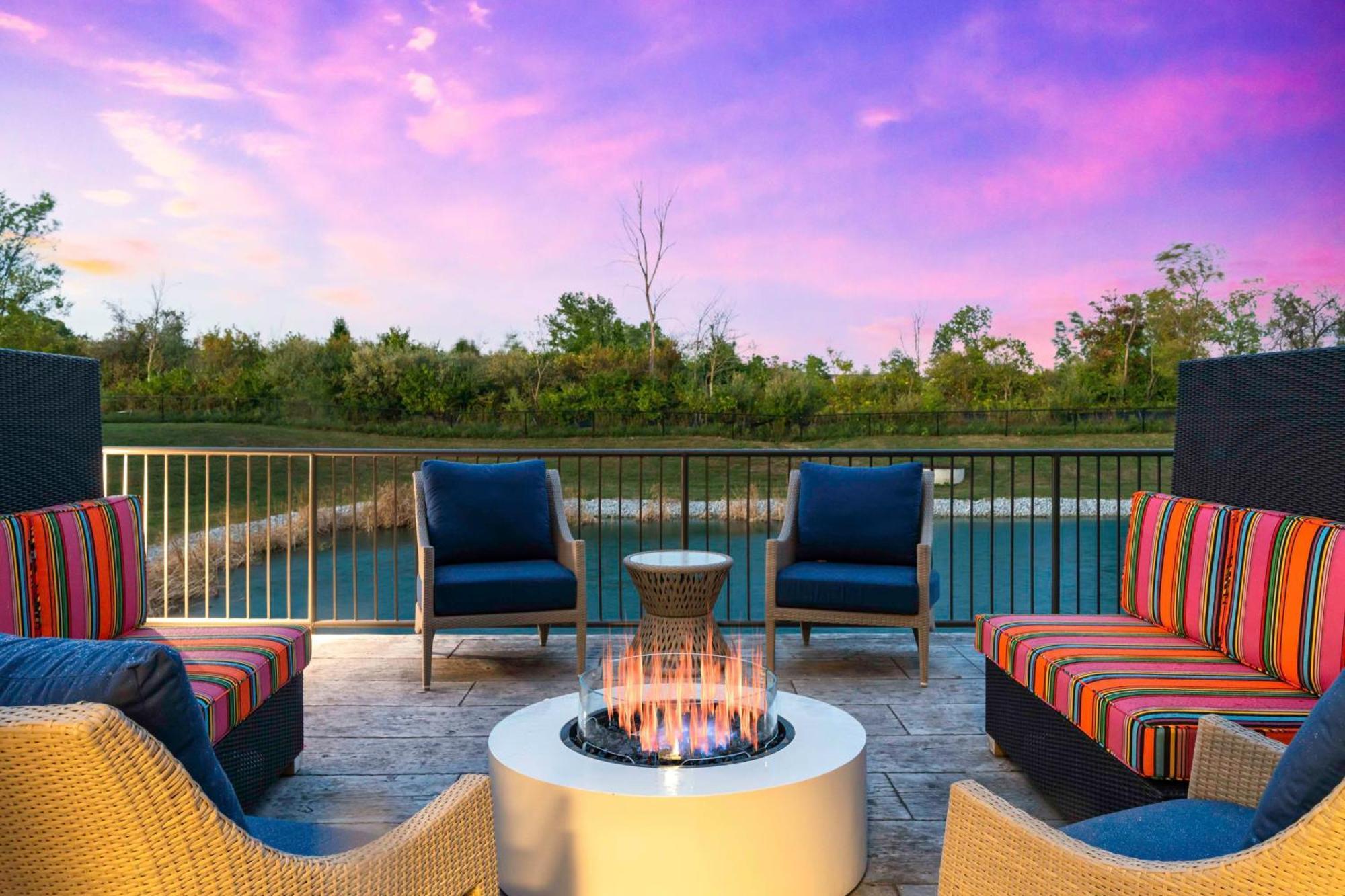 Home2 Suites By Hilton Fort Wayne North Sunnybrook Acres Ngoại thất bức ảnh